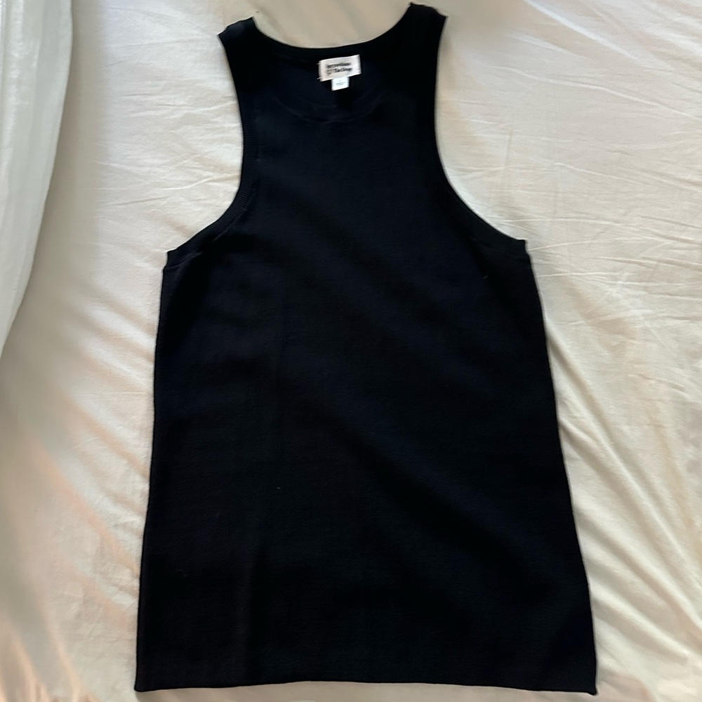 Black, knit, sleeveless top